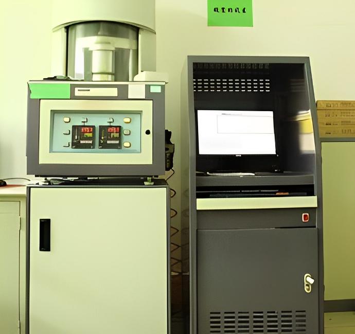 Máy kiểm tra lưu biến